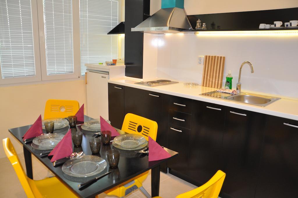 Arlequin Apartment Warna Zimmer foto