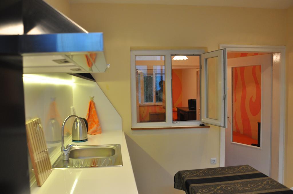 Arlequin Apartment Warna Zimmer foto