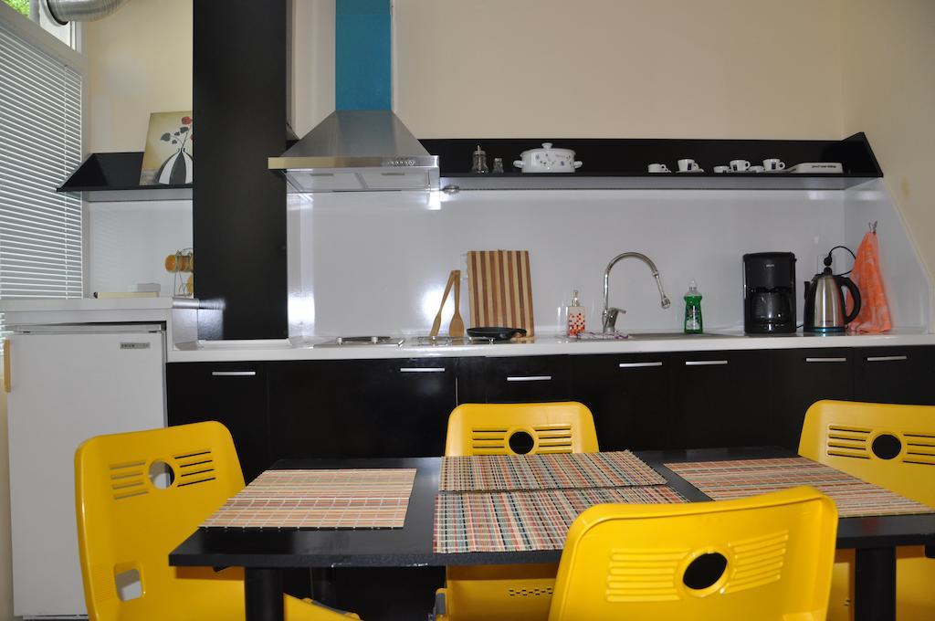 Arlequin Apartment Warna Zimmer foto